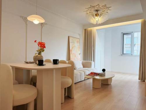 Housing image — Living Room