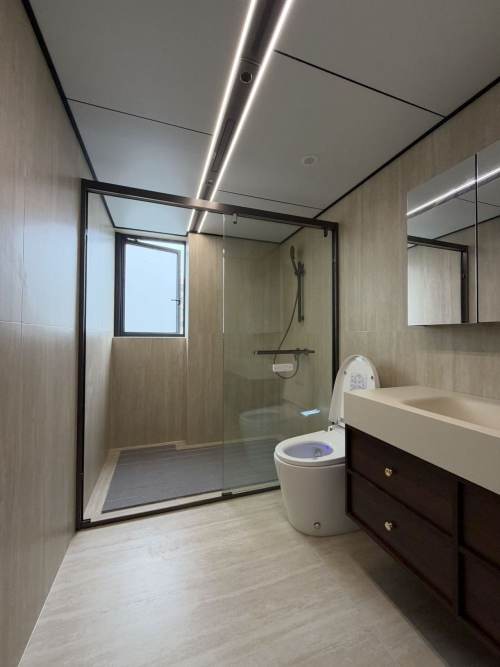 Housing image — Bathroom