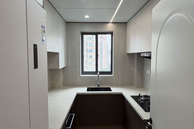 3BR Apartment in Gubei (L2)
