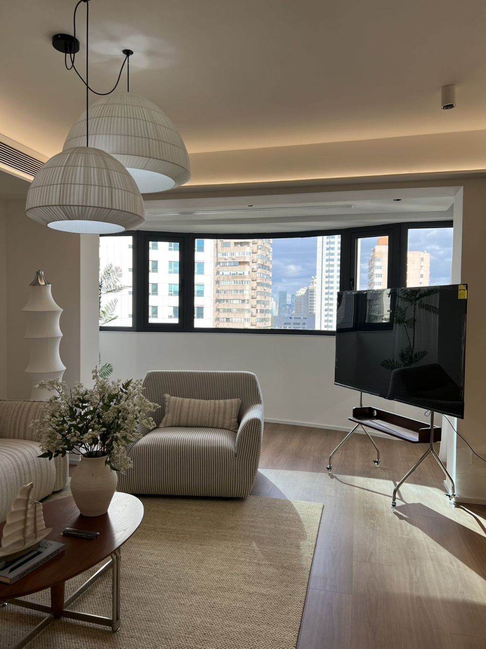 Housing image — Living Room