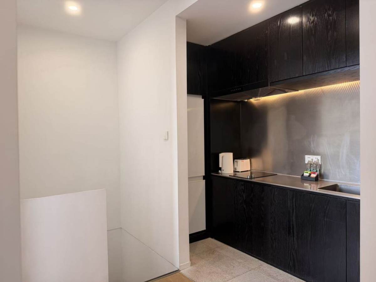 Housing image — Kitchen