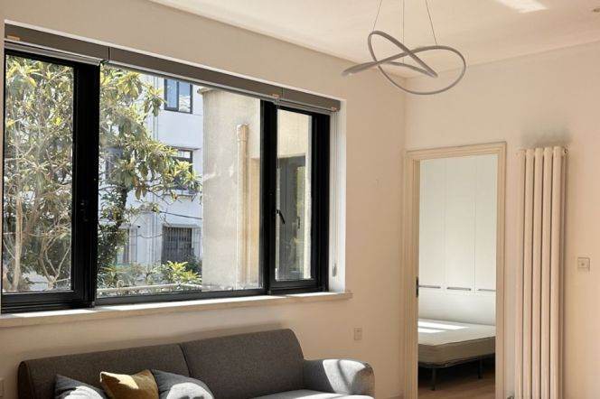3BR Apartment in Old Xuhui (L10/L11)