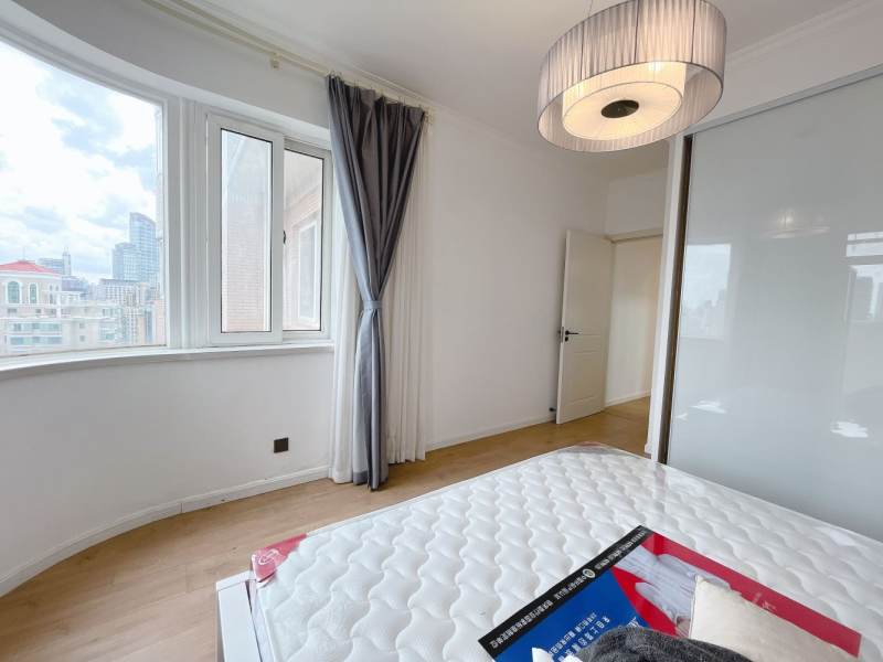 Housing image — Bedroom