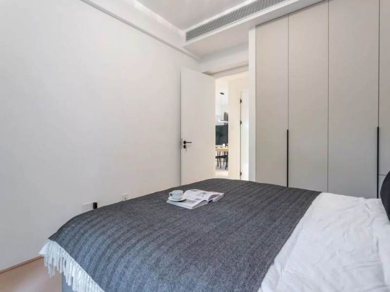 Housing image — Bedroom
