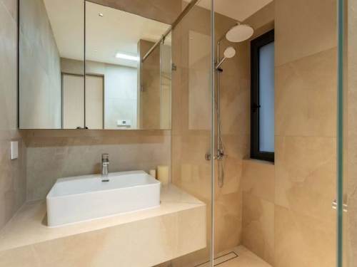 Housing image — Bathroom