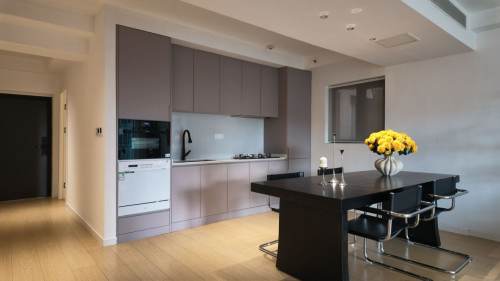 Housing image — Dining Area