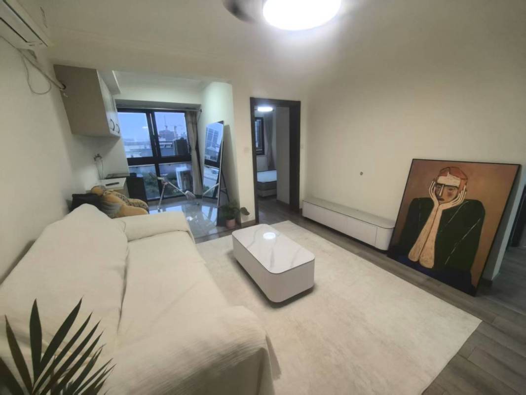 Housing image — Living Room