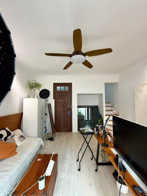 Housing image — Living Room