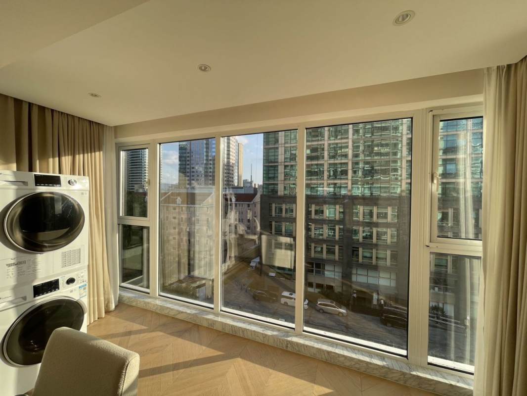 Housing image — Living Room