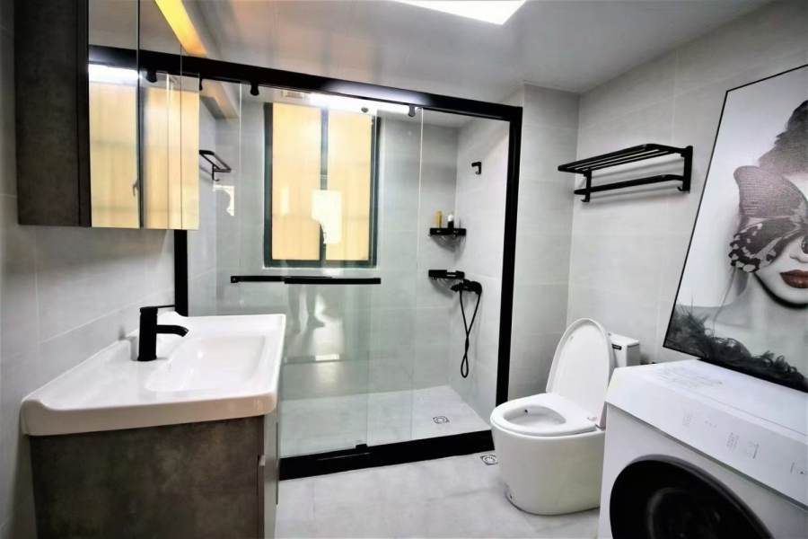 Housing image — Bathroom