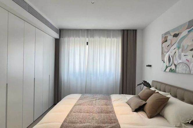 3BR Apartment near People's Square (L1/L2/L8)