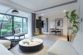 Spacious 2BR Apartment near Middle Huaihai Rd Metro with Floor-to-Ceiling Windows (L13)