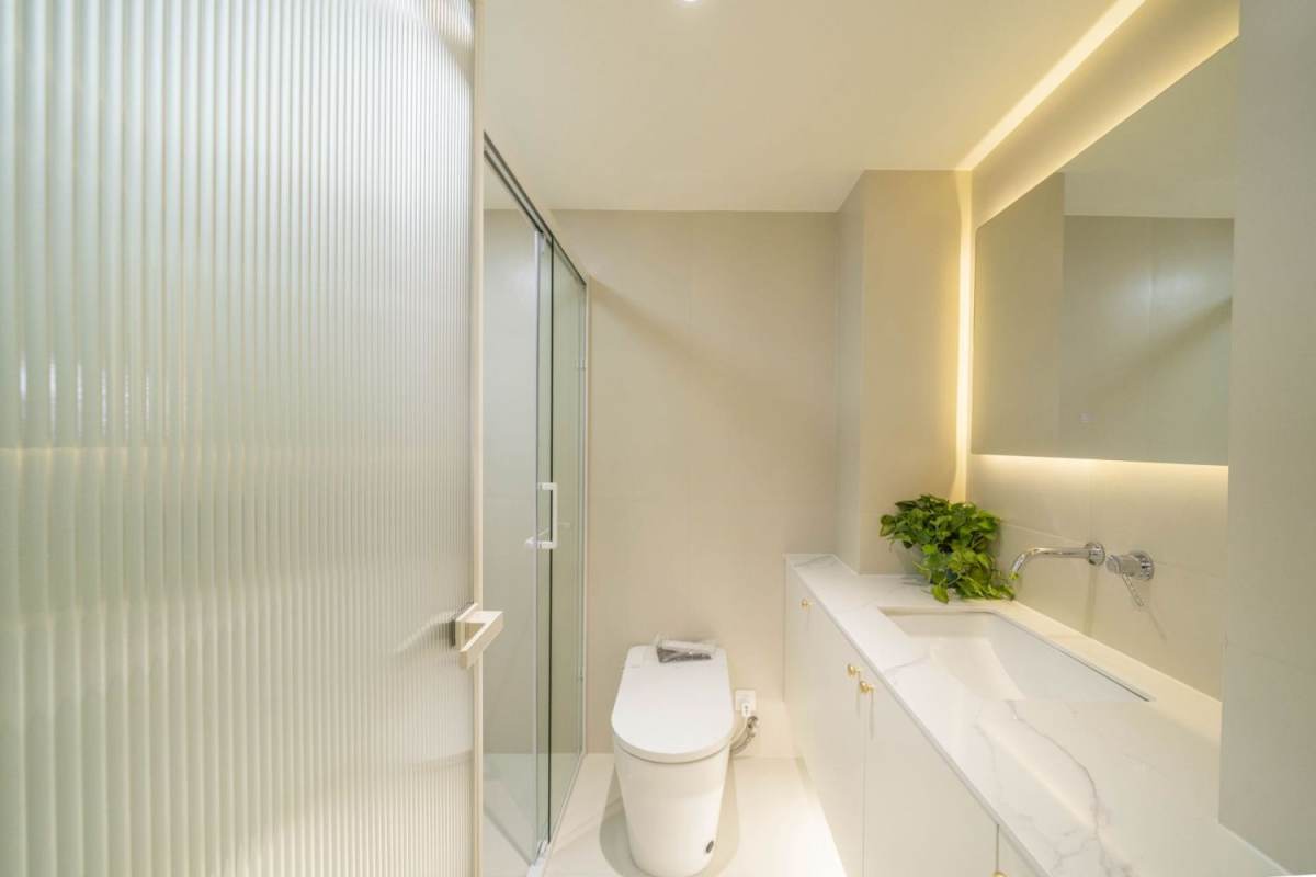 Housing image — Bathroom