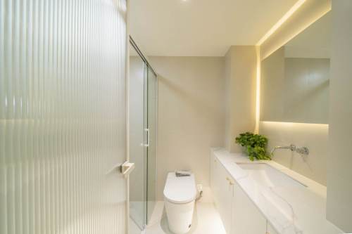Housing image — Bathroom