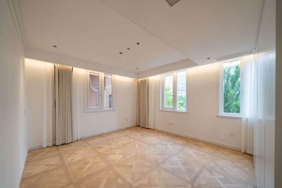 Housing image — Bedroom