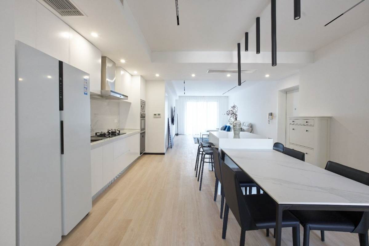 Housing image — Dining Area