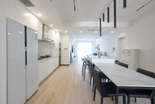 Housing image — Dining Area