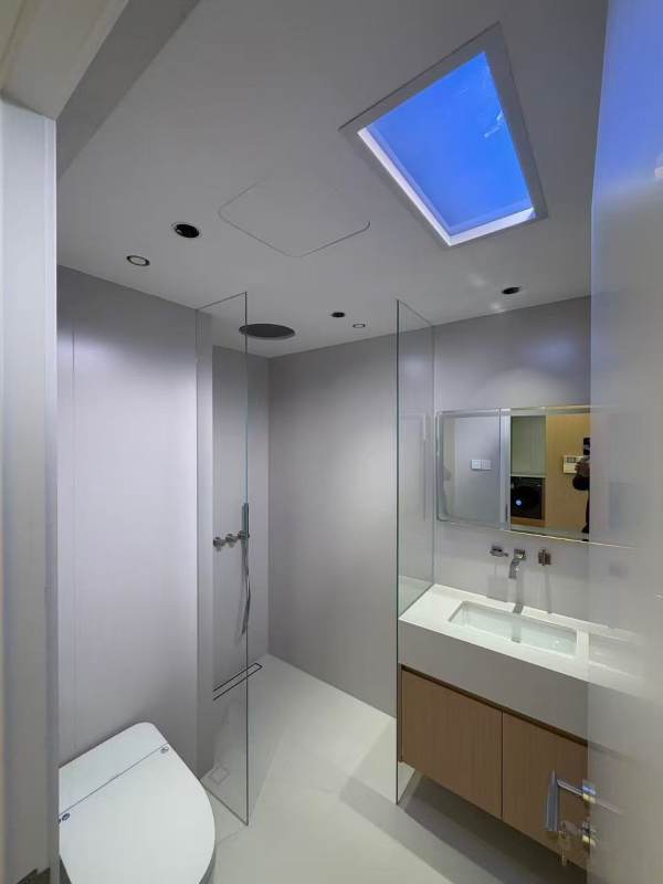 Housing image — Bathroom