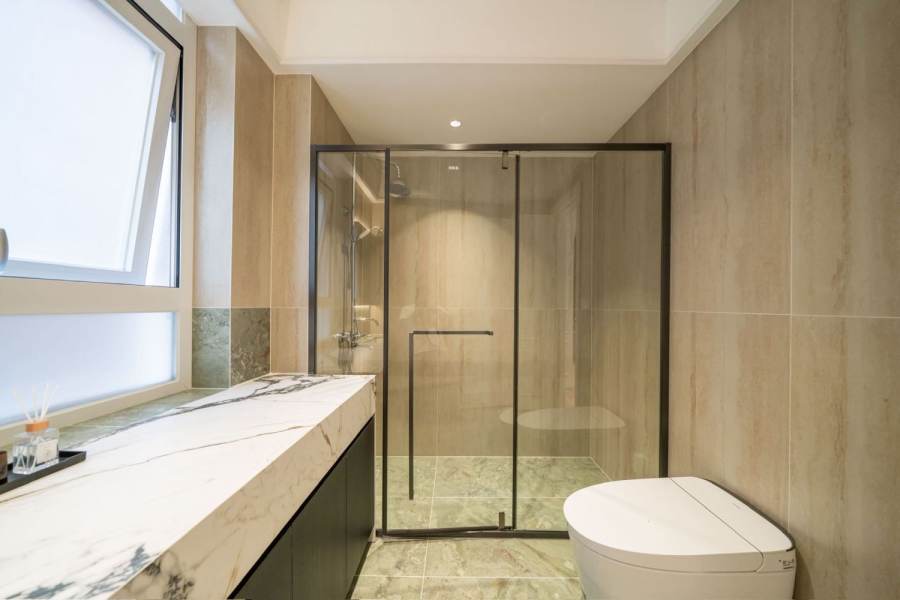 Housing image — Bathroom