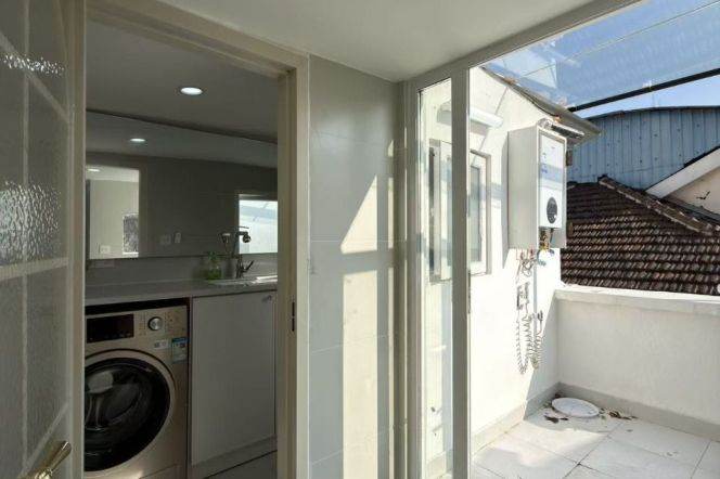 1BR Lane House in Old Xuhui with Terrace (L13)
