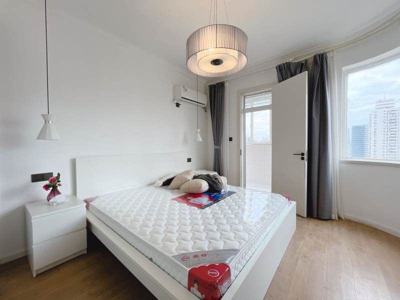 Housing image — Bedroom