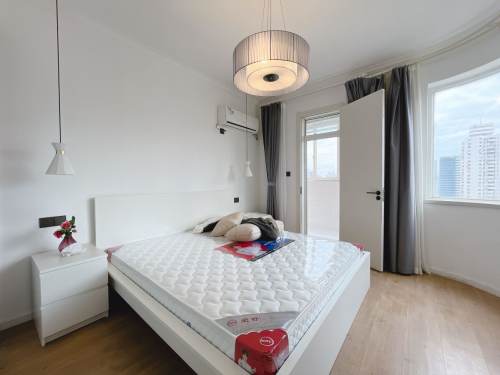 Housing image — Bedroom