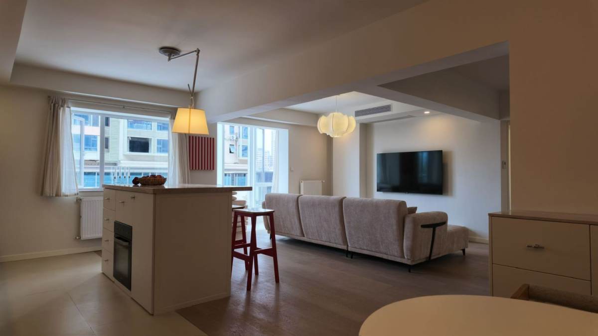 Housing image — Living Room