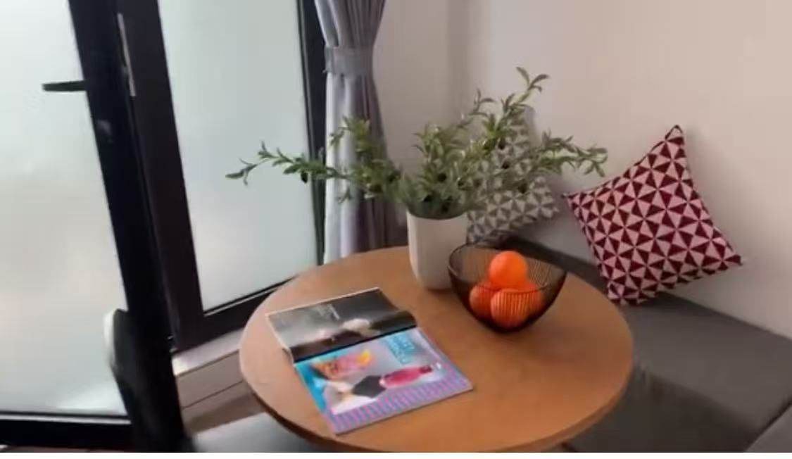 Housing image — Living Room