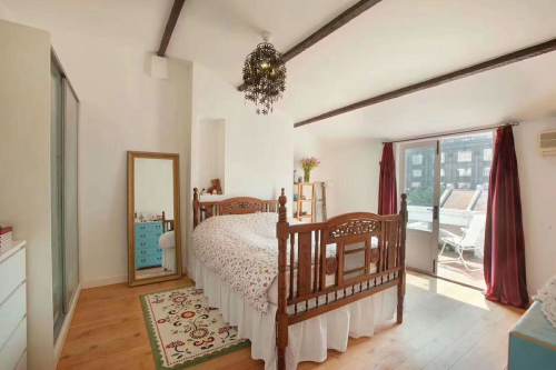 Housing image — Bedroom