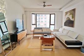 4BR Apartment at Huasheng Grand Mansion (L1/L13)