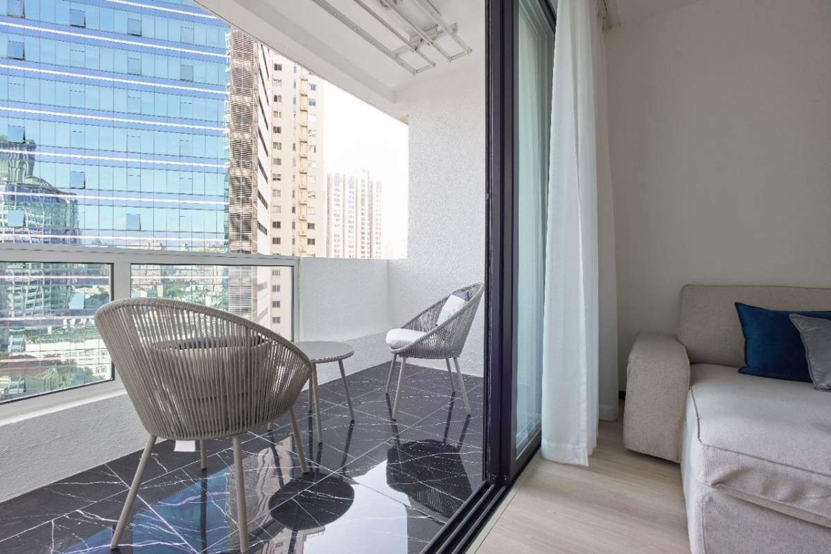 Housing image — Balcony