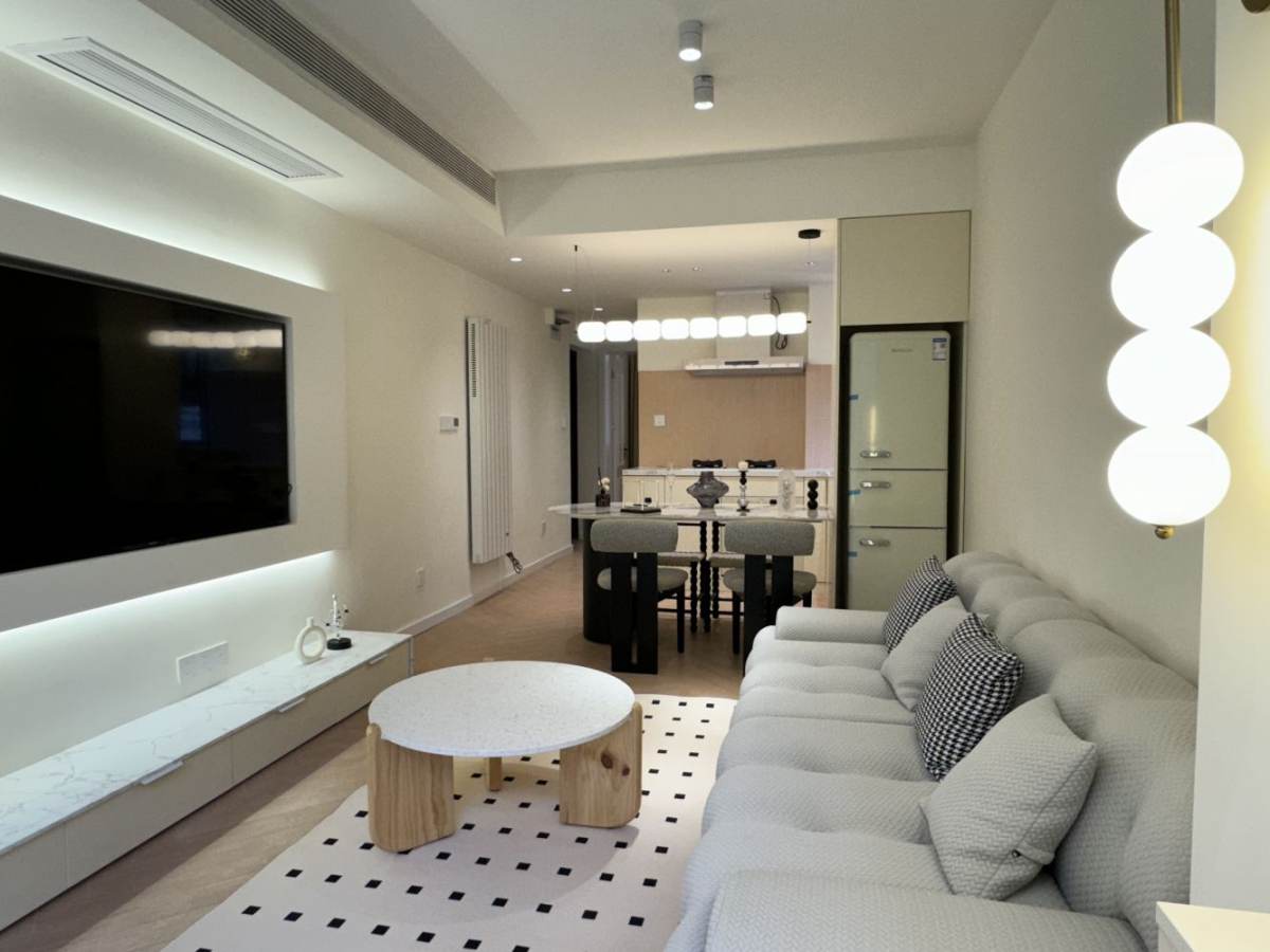 Housing image — Living Room