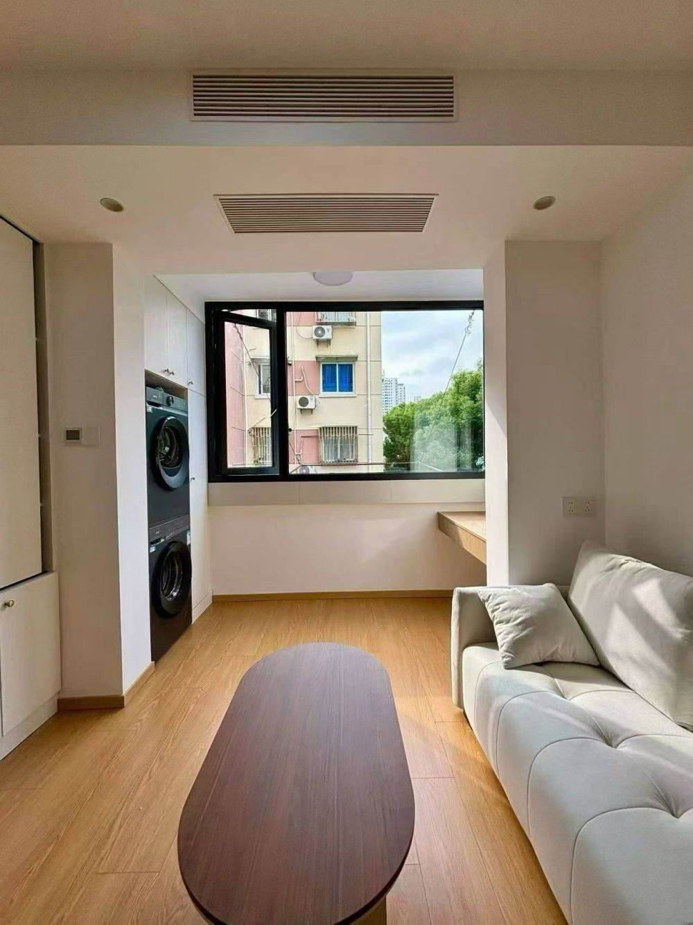Housing image — Living Room