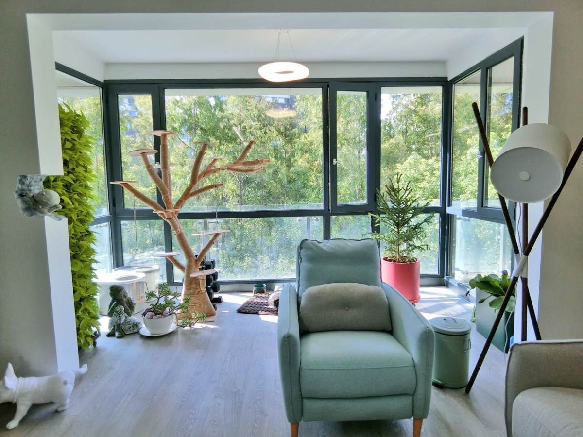 Housing image — Living Room