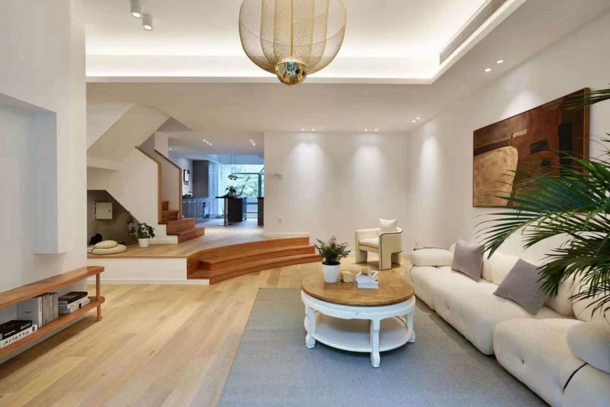 Housing image — Living Room
