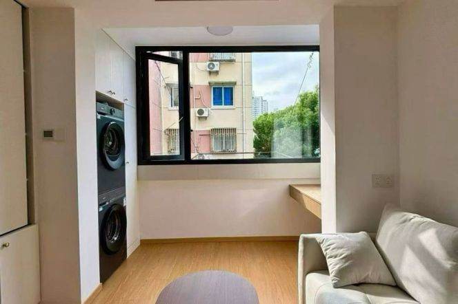 2BR Apartment in Old Xuhui