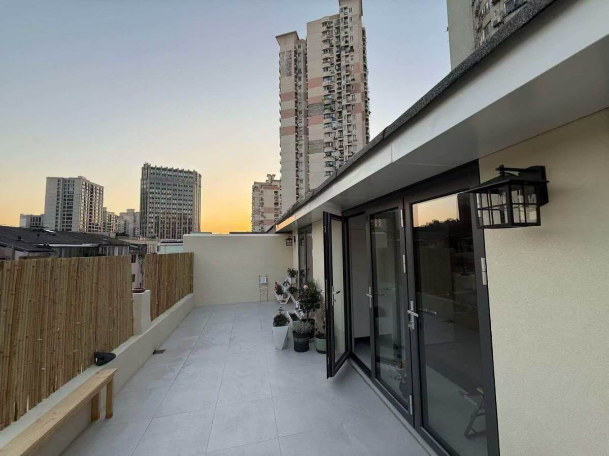 Housing image — Terrace