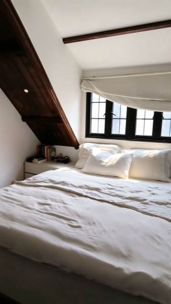 Housing image — Bedroom