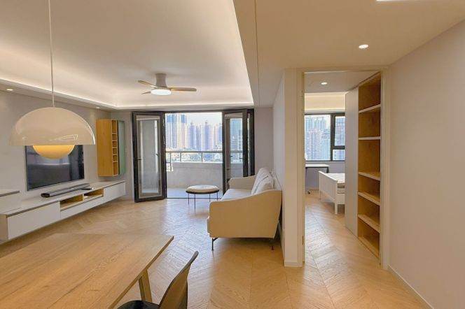 Spacious 3BR Apartment near Shanghai Culture Square