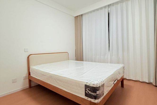 4BR Apartment near Lancun Rd Metro