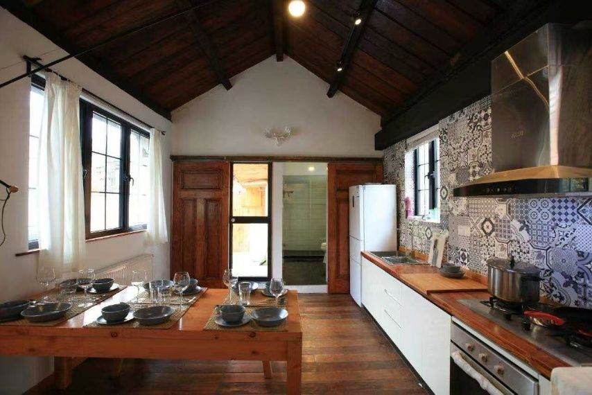 Housing image — Kitchen