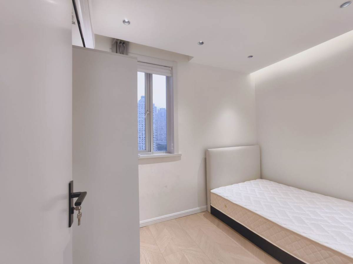 Housing image — Bedroom