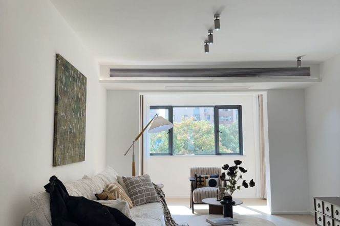 Spacious 2BR Apartment near Yishan Rd Metro (L3/L4/L9)