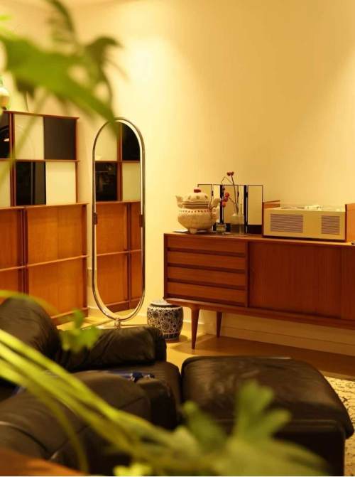 Housing image — Living Room