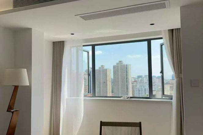 High-Floor 1BR Apartment in Old Xuhui (L9/L12)