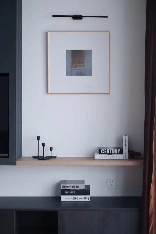 Housing image — Living Room