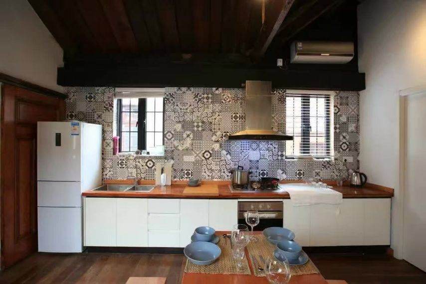 Housing image — Kitchen
