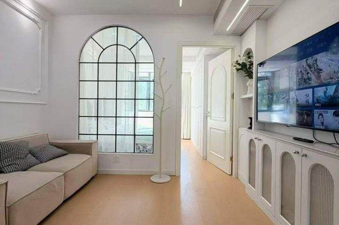 1BR Apartment near Zhenping Rd Metro (L3/L4/L7)