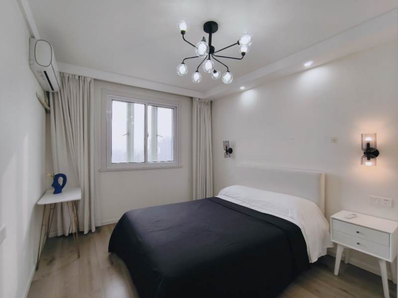 Housing image — Bedroom