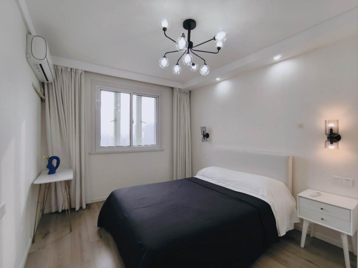 Housing image — Bedroom